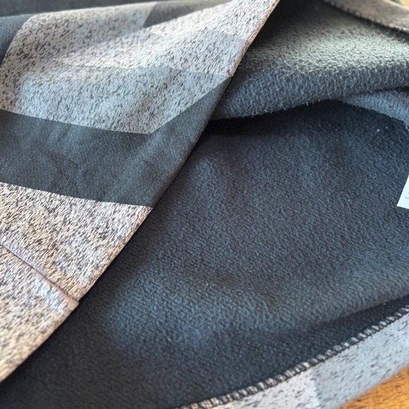 Nike Womens Skyscraper Tank Dress Black Gray Geometric Red Tag Fleece Size Small - Picture 8 of 8